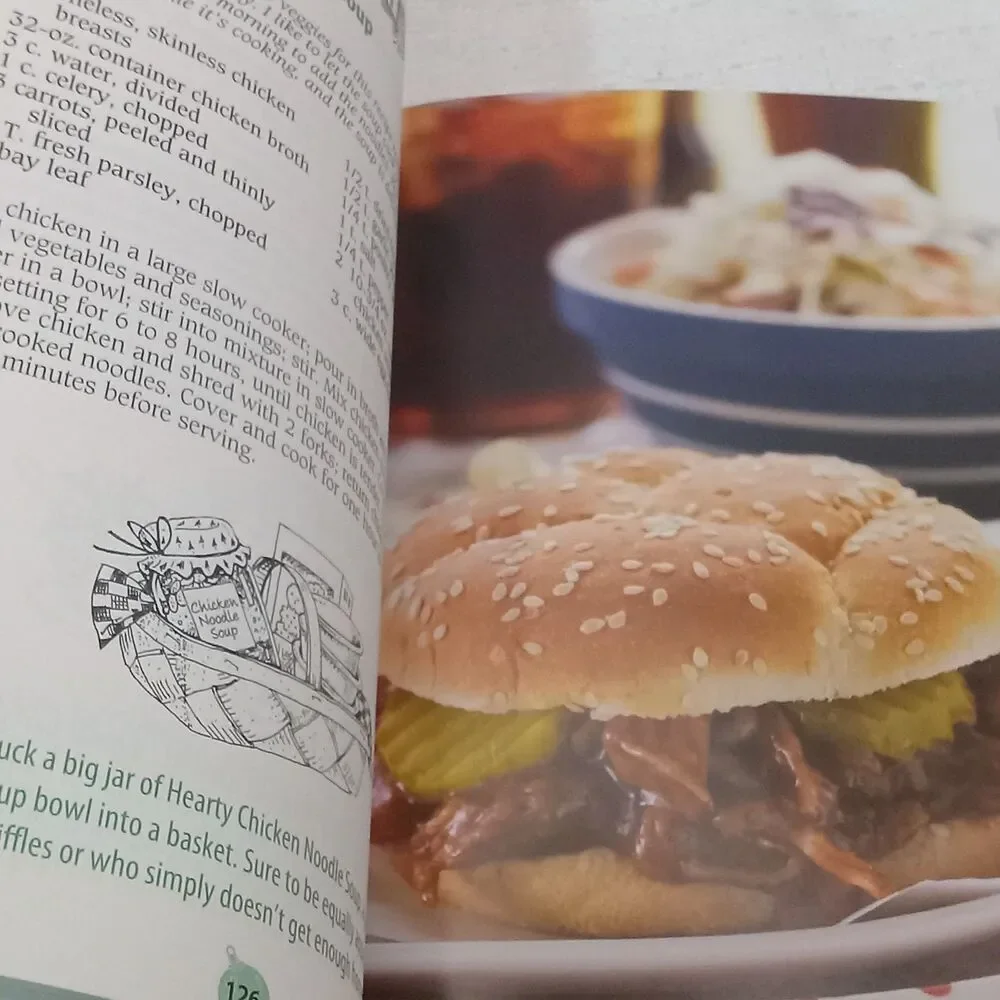 Slow-Cooker Christmas Favorites Goose Berry Patch Paperback 200 Recipes